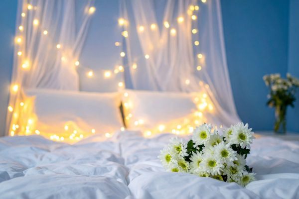 candlelight wedding ambiance