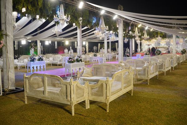 wedding ceremony and reception timeline