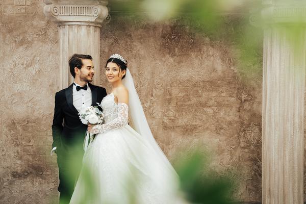 sheath vs column wedding dress